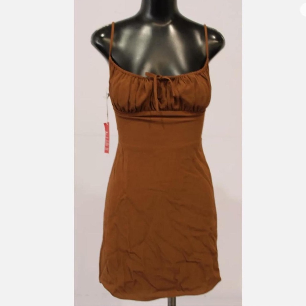 Aritzia Sun-Deh Best dress